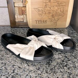 A New Day Kaylin Knot Slide Sandals Size 8 1/2